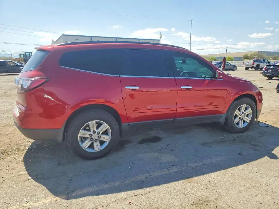 2014 CHEVROLET TRAVERSE LT  