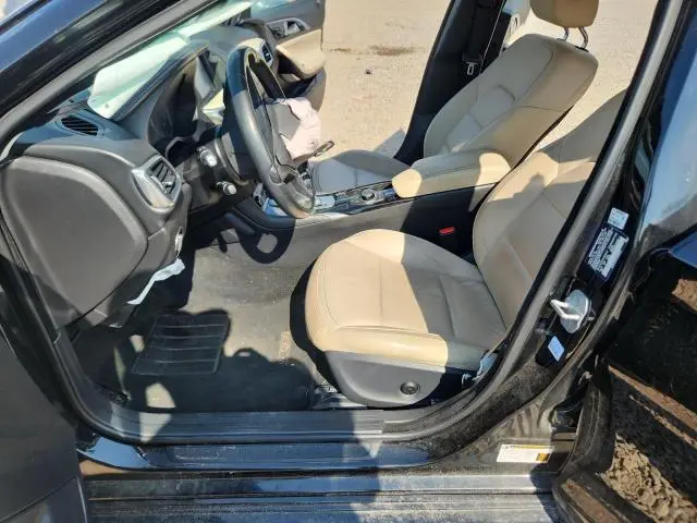2018 INFINITI QX30 LUXURY  