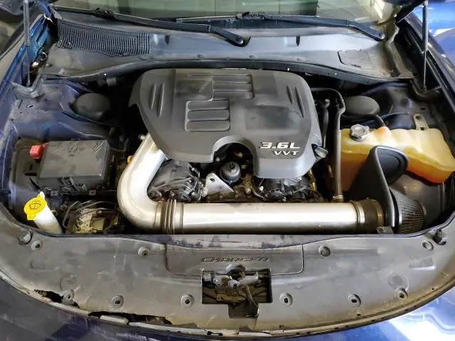 2016 DODGE CHARGER SXT  