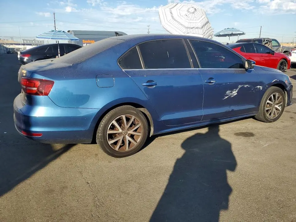 2017 VOLKSWAGEN JETTA SE  