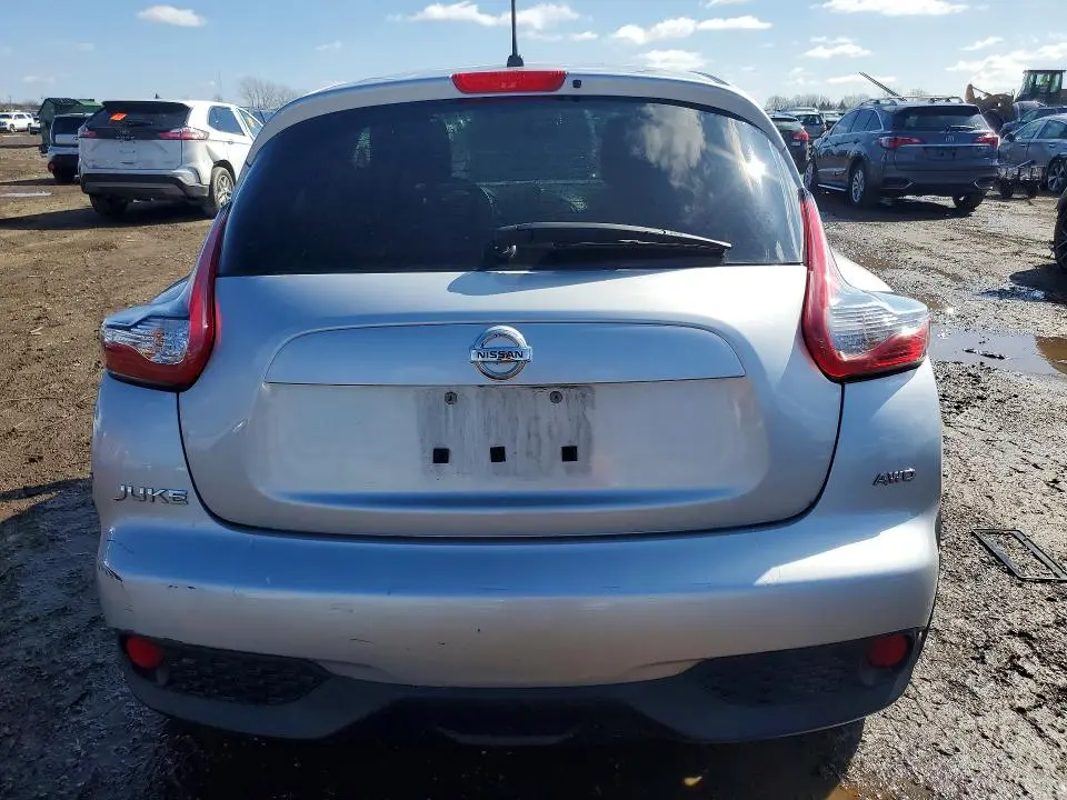 2015 NISSAN JUKE S  