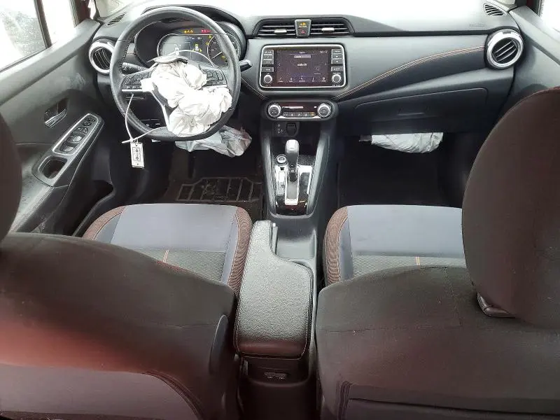 2020 NISSAN VERSA SR  