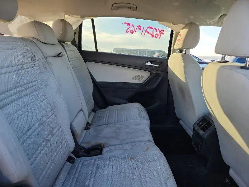 2022 VOLKSWAGEN TIGUAN S  