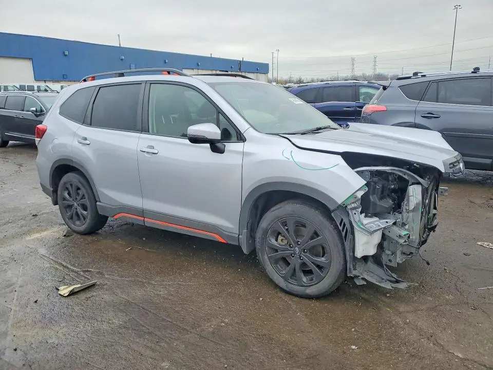 2023 SUBARU FORESTER SPORT  
