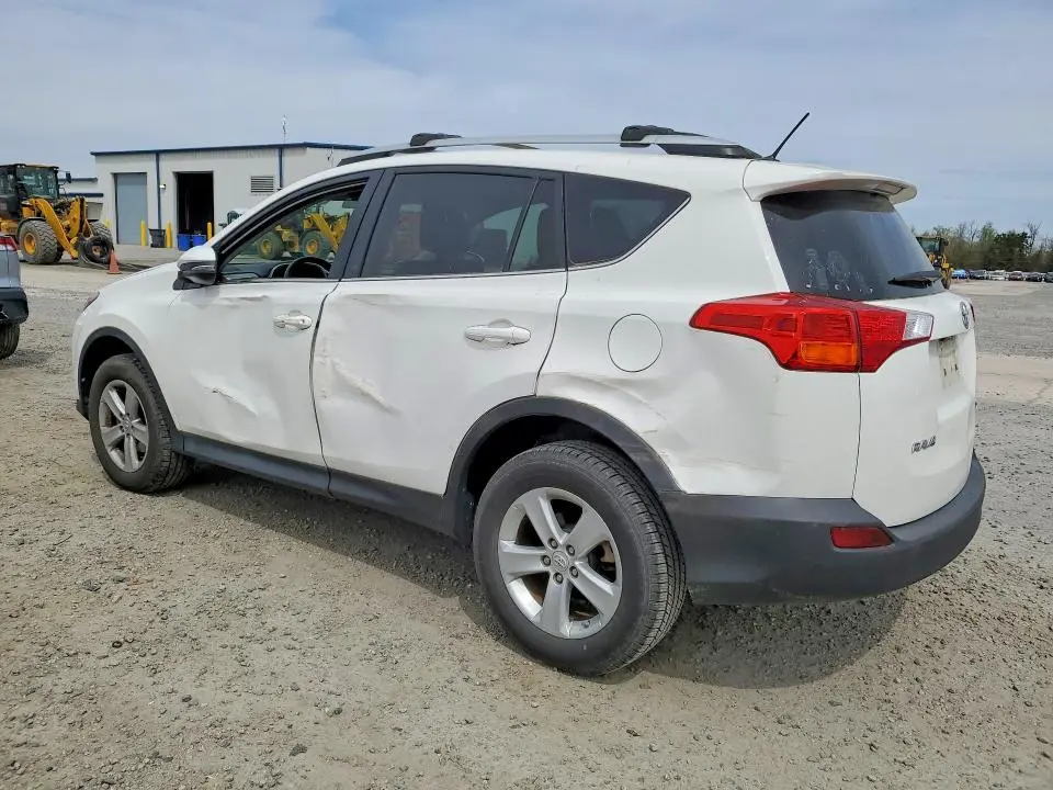 2014 TOYOTA RAV4 XLE  