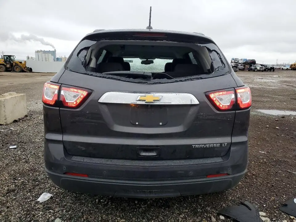2016 CHEVROLET TRAVERSE LT  