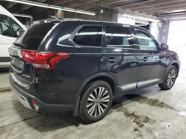 2019 MITSUBISHI OUTLANDER ES  