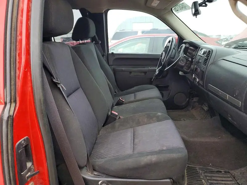 2011 CHEVROLET SILVERADO K1500 LT  