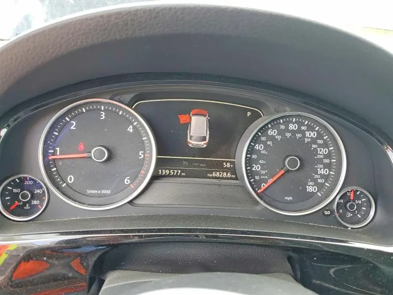 2016 VOLKSWAGEN TOUAREG   