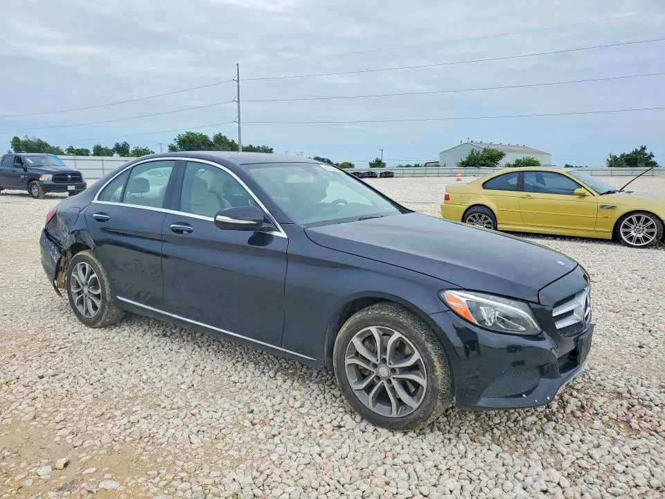 2015 MERCEDES-BENZ C   