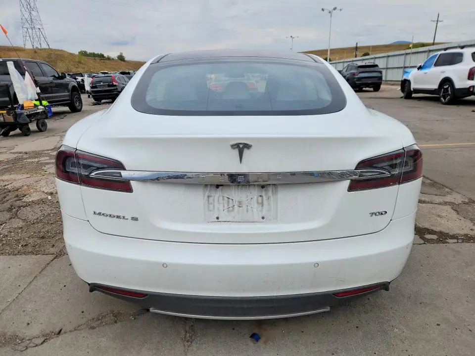 2015 TESLA MODEL S 70D  