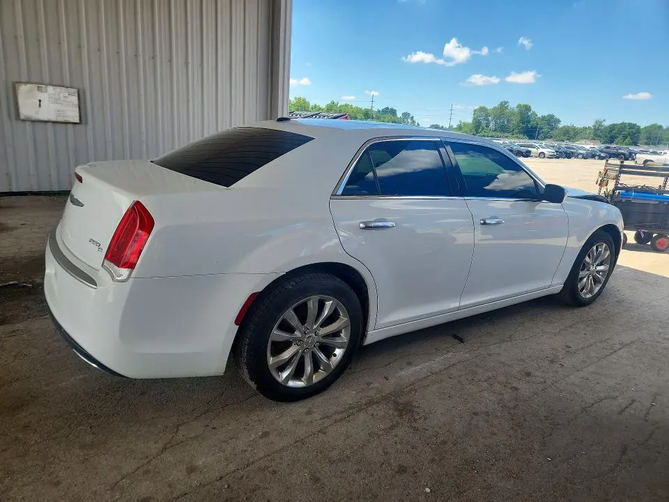 2015 CHRYSLER 300C PLATINUM  
