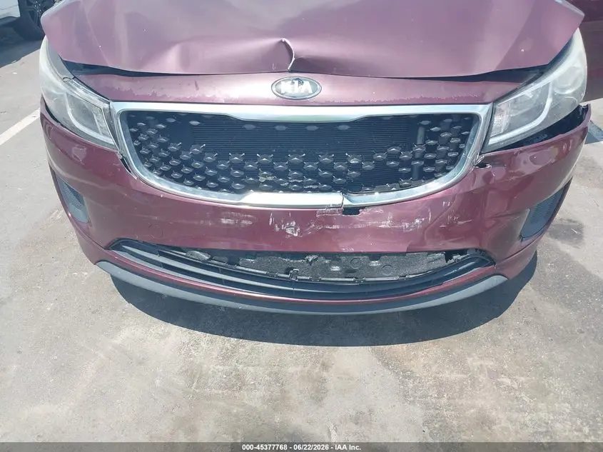 2016 KIA SEDONA LX
