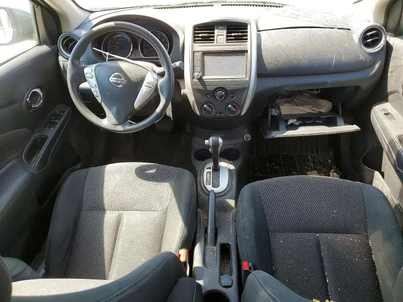 2019 NISSAN VERSA SV  