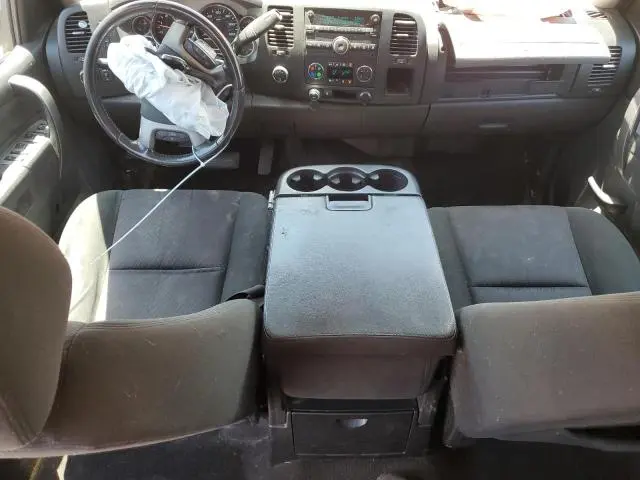 2011 CHEVROLET SILVERADO K1500 LT  
