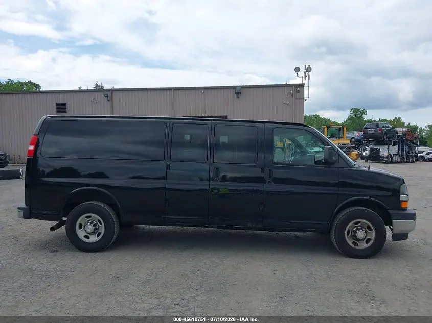 2017 CHEVROLET EXPRESS 3500 LT