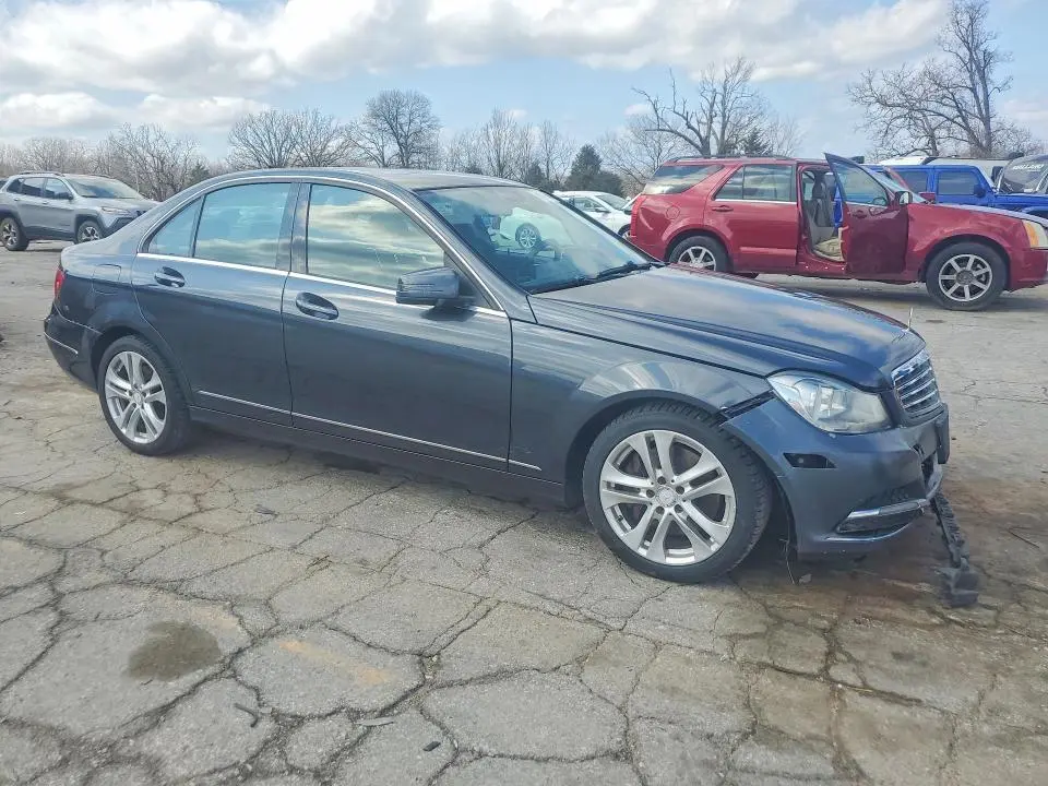 2013 MERCEDES-BENZ C 300 4MATIC  