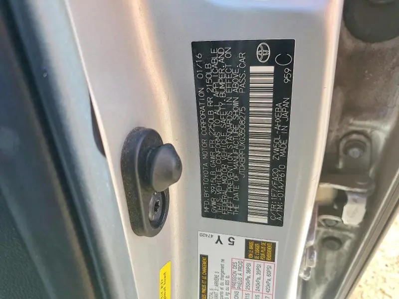 2016 TOYOTA PRIUS TWO  