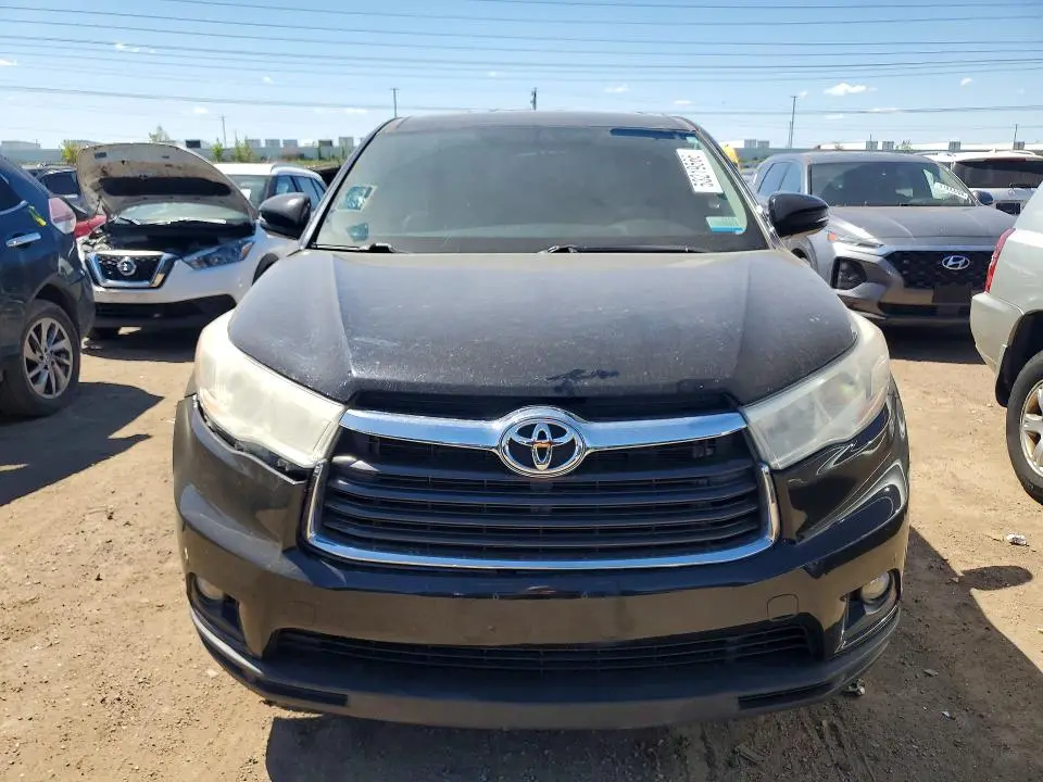 2015 TOYOTA HIGHLANDER LE PLUS  