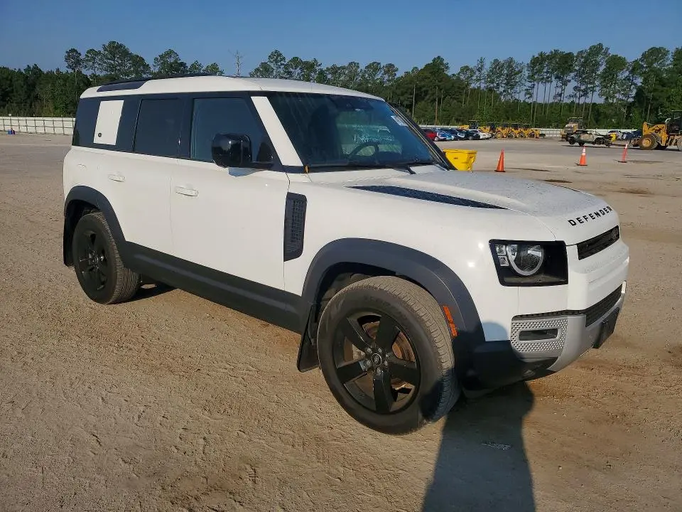 2023 LAND ROVER DEFENDER 110 S  