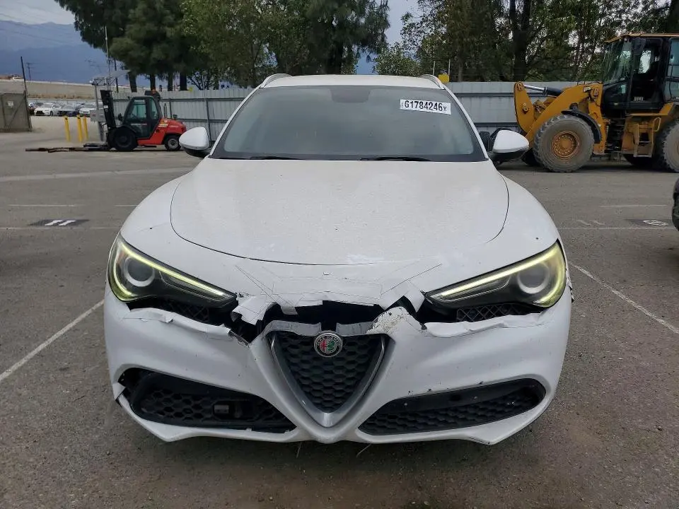 2018 ALFA ROMEO STELVIO   