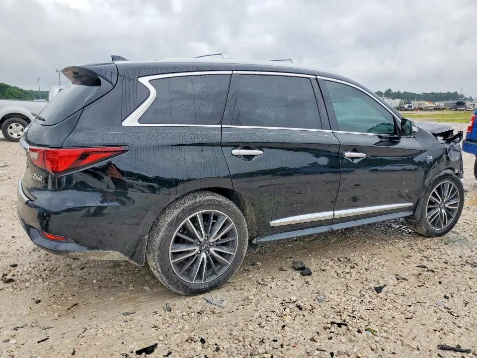 2020 INFINITI QX60 LUXE  