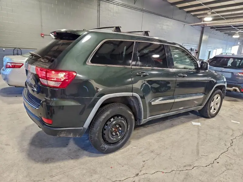 2011 JEEP GRAND CHEROKEE LAREDO  
