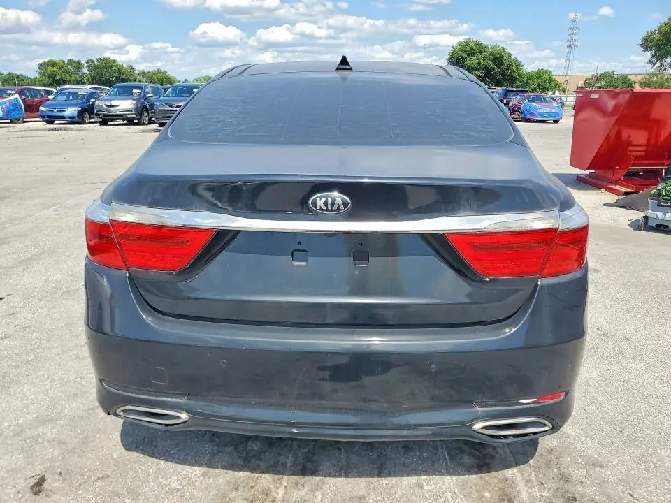 2017 KIA K900 LUXURY V8  