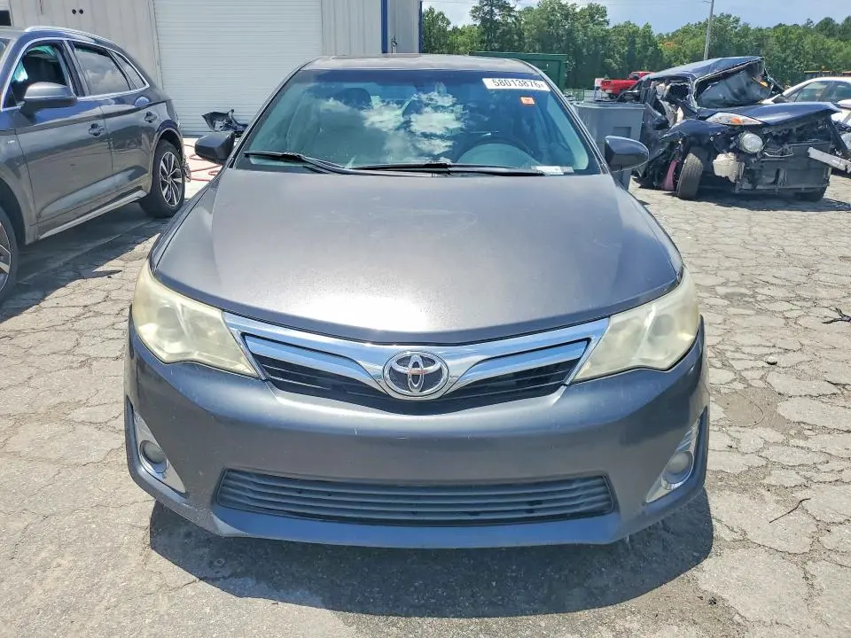 2012 TOYOTA CAMRY XLE  