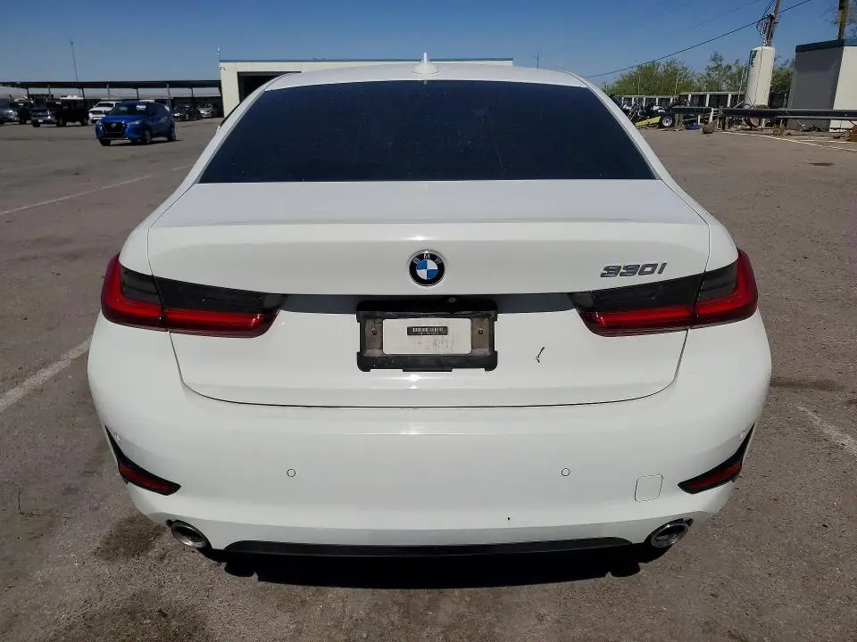 2020 BMW 330I   