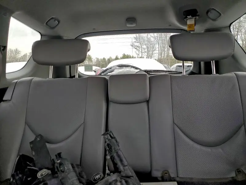 2010 TOYOTA RAV4 LIMITED  