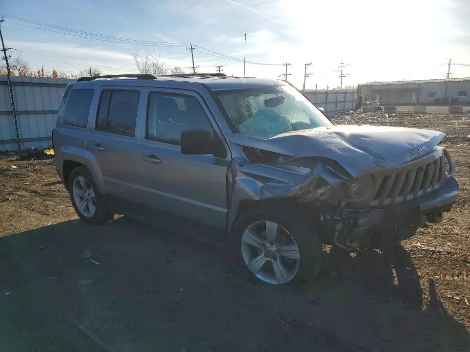 2016 JEEP PATRIOT LATITUDE  