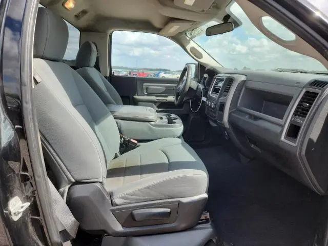 2013 RAM 1500 ST  