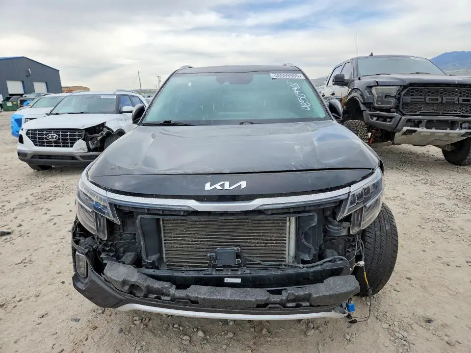 2023 KIA SELTOS SX  