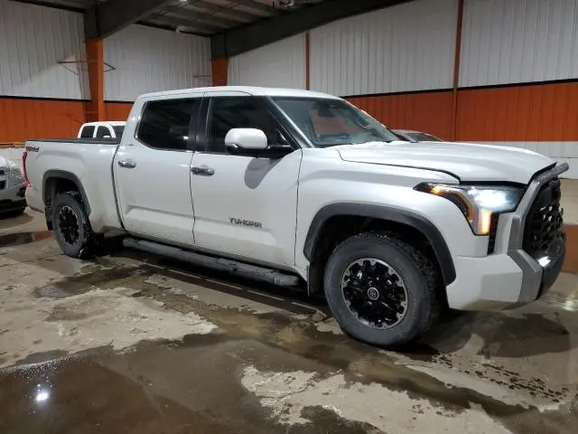 2024 TOYOTA TUNDRA CREWMAX LIMITED  