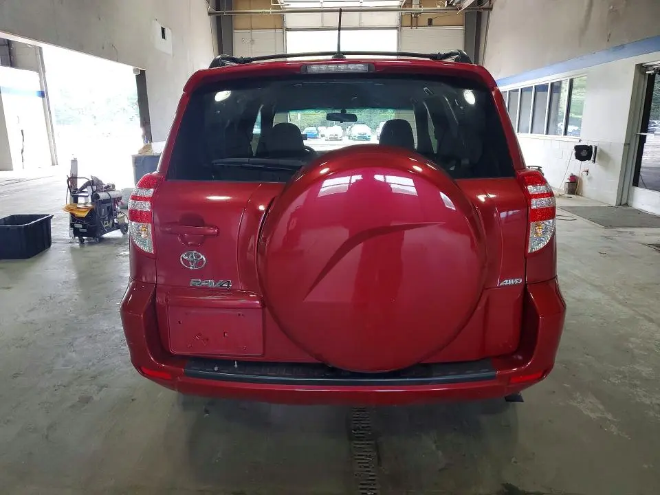 2010 TOYOTA RAV4 BASE  