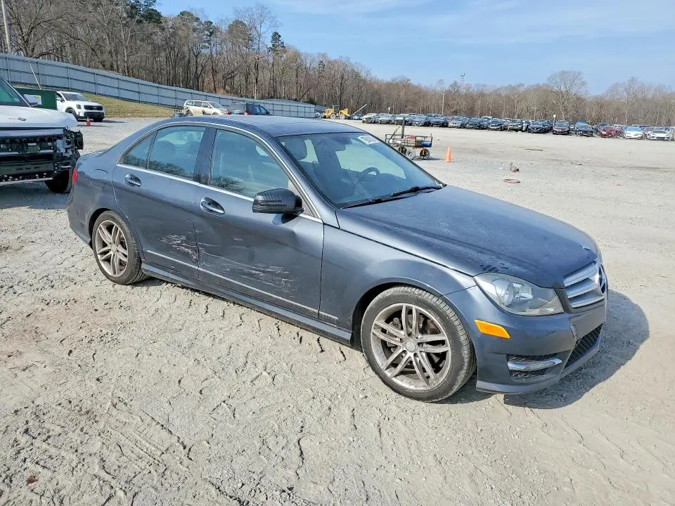 2013 MERCEDES-BENZ C 250  