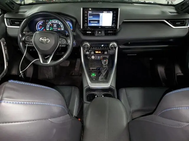2020 TOYOTA RAV4 XSE  