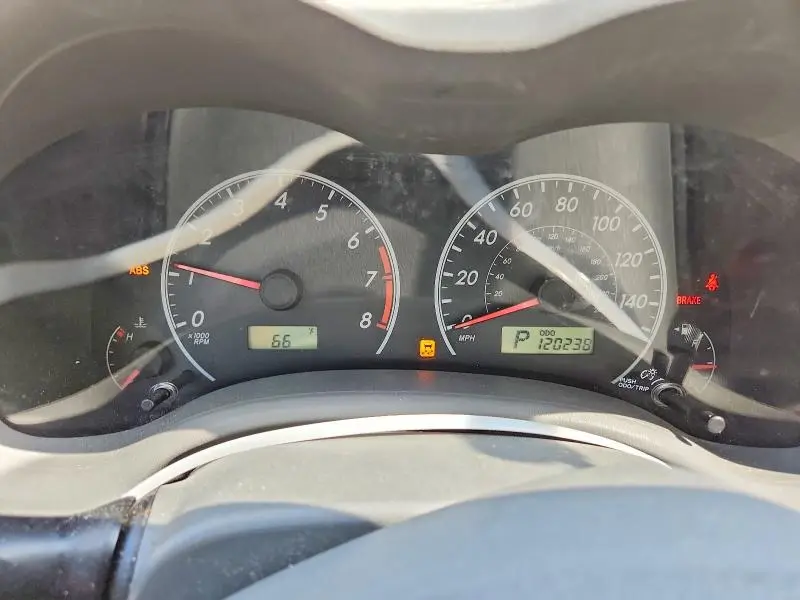 2010 TOYOTA COROLLA LE  