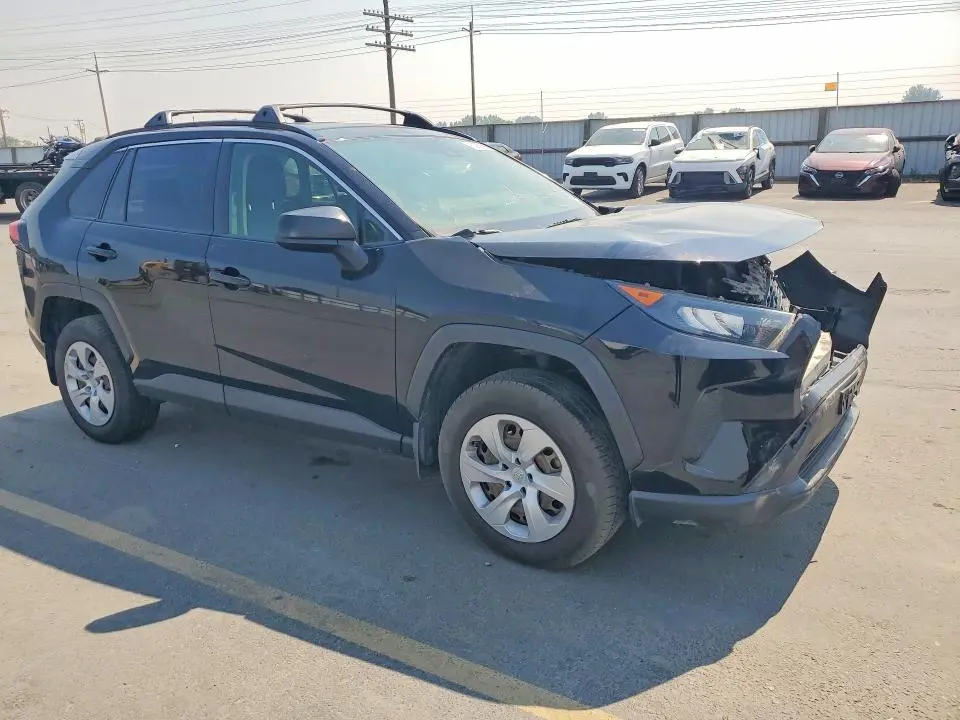 2019 TOYOTA RAV4 LE  