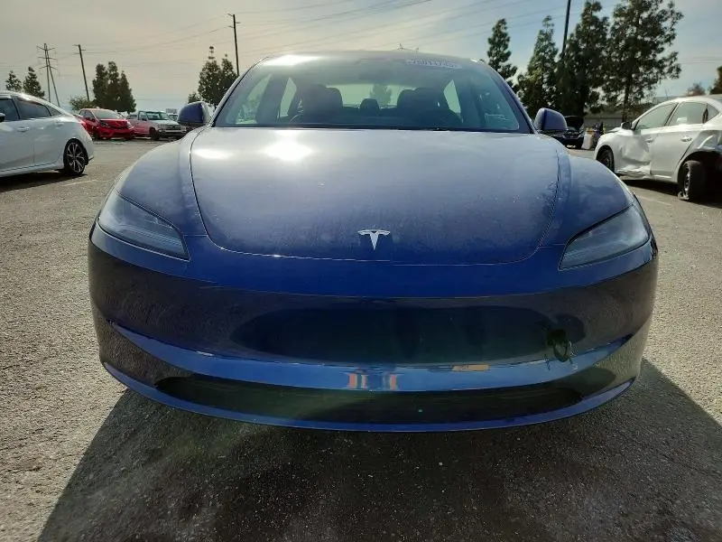 2024 TESLA MODEL 3   