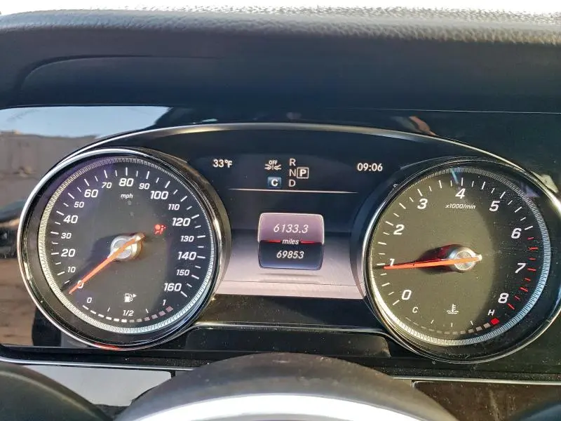 2019 MERCEDES-BENZ E 300  