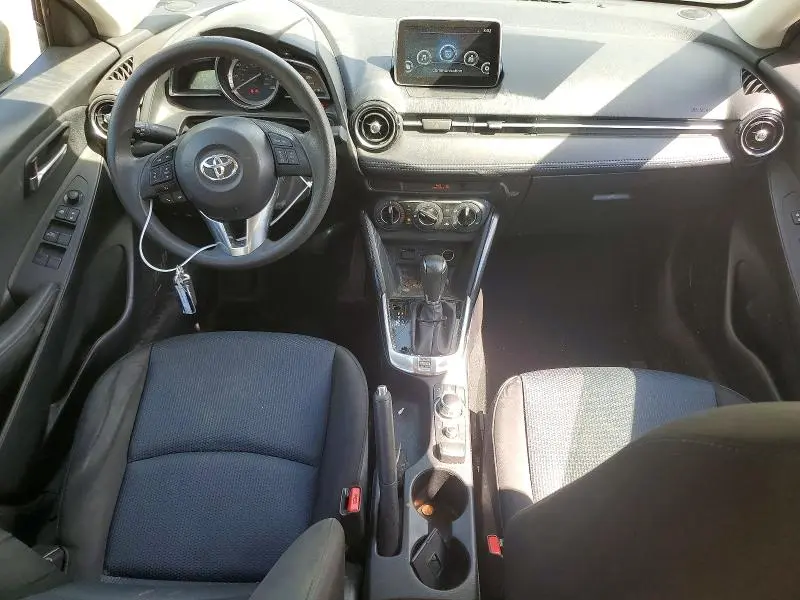 2017 TOYOTA YARIS   