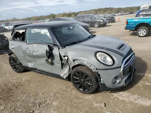 2015 MINI COOPER S  