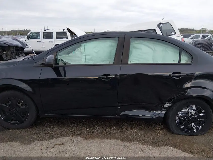2015 CHEVROLET SONIC LS AUTO