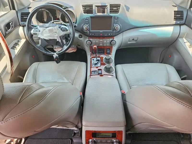 2012 TOYOTA HIGHLANDER LIMITED  