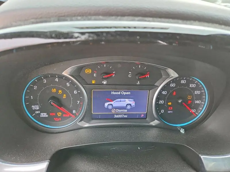 2022 CHEVROLET TRAVERSE LT  