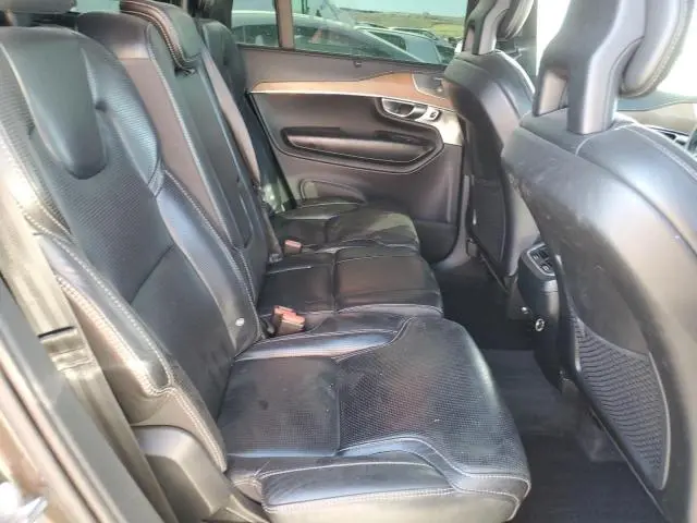 2018 VOLVO XC90 T6  