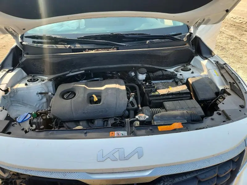 2023 KIA SELTOS LX  