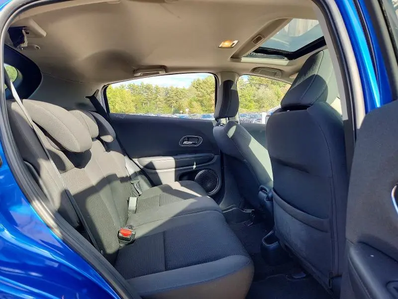 2022 HONDA HR-V EX  